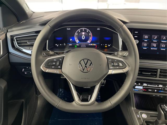 Volkswagen / Taigo / Schwarz / / / 150PS DSG Black Style+AHK