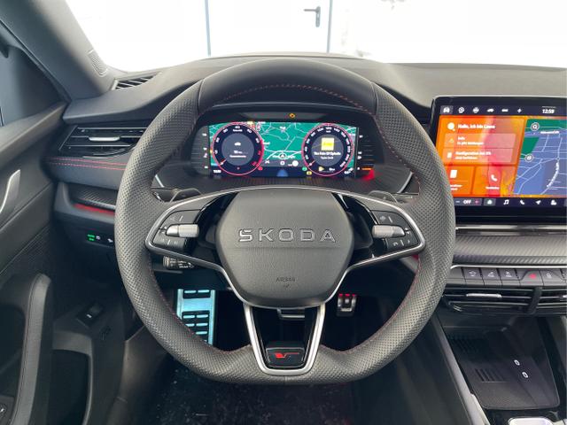 Skoda / Octavia Combi / Grau / / / 265PS DSG HUD+Pano+360&deg;+DCC+AHK+CANTON+Matrix+Alu19+eHeck+GV4