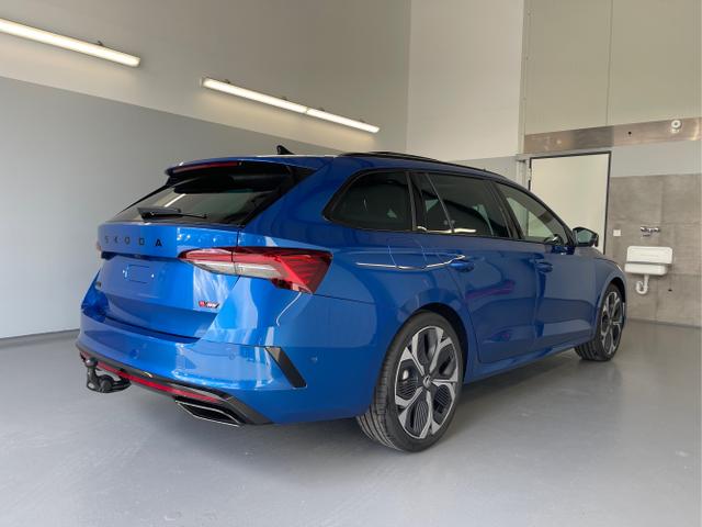 Skoda / Octavia Combi / Blau / / / 265PS DSG HUD+Pano+360&deg;+DCC+AHK+CANTON+Matrix+Alu19+eHeck+GV4