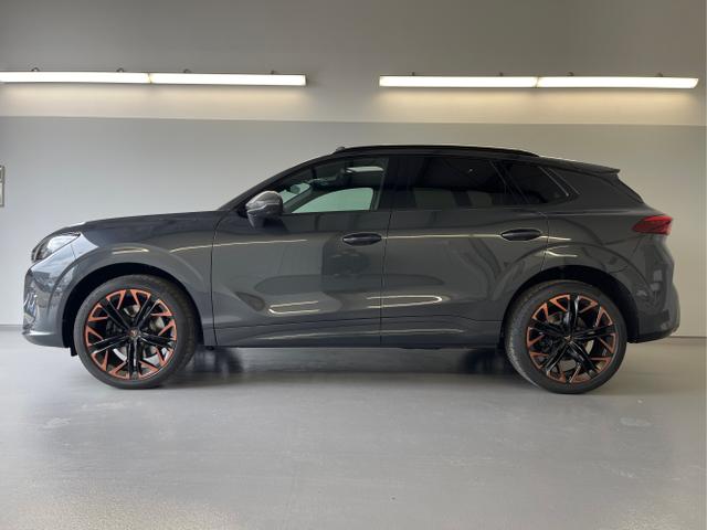 Cupra / Terramar / Grau / / / 265PS DSG 4Drive Sthz+Sennheiser+AHK+Alu20+Matrix+Pano+Navi