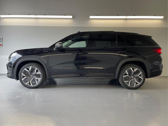 Skoda / Kodiaq / Schwarz / / / 193PS TDI 4x4 7Sitze+AHK+HUD+Pano+360&deg;+GV5+Navi+CANTON+Alu20