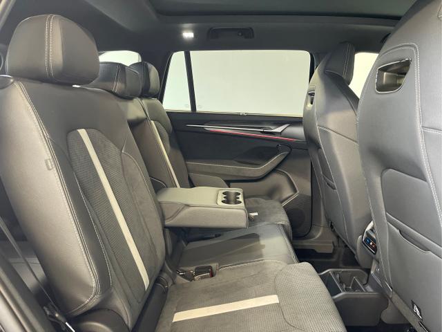 Skoda / Kodiaq / Schwarz / / / 193PS TDI 4x4 7Sitze+AHK+HUD+Pano+360&deg;+GV5+Navi+CANTON+Alu20