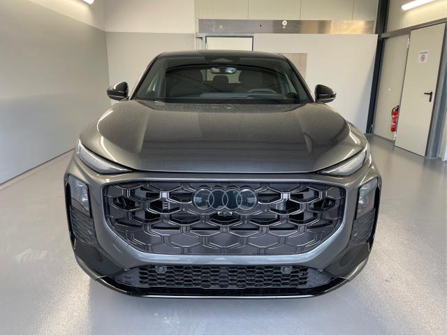 Audi / Q3 Sportback / Grau / / / TFSI 265 PS quattro S line Pano+TechPro+Matrix+AHK+HUD+Alu20+KlimaPlus+DCC+SONOS