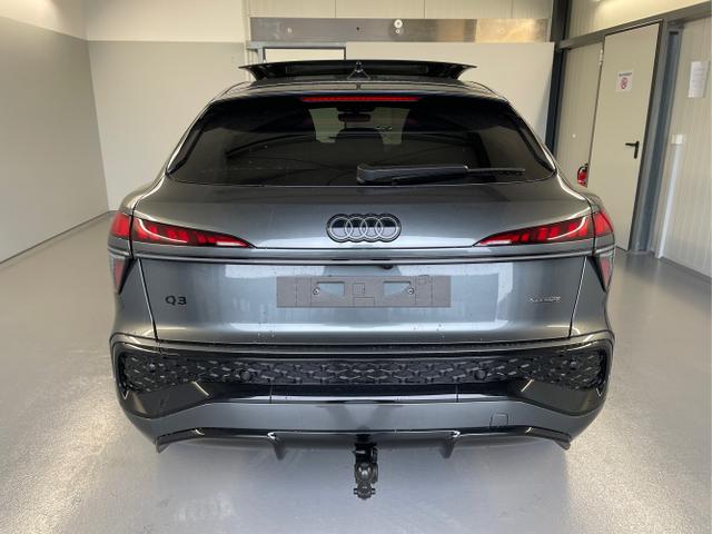 Audi / Q3 Sportback / Grau / / / TFSI 265 PS quattro S line Pano+TechPro+Matrix+AHK+HUD+Alu20+KlimaPlus+DCC+SONOS