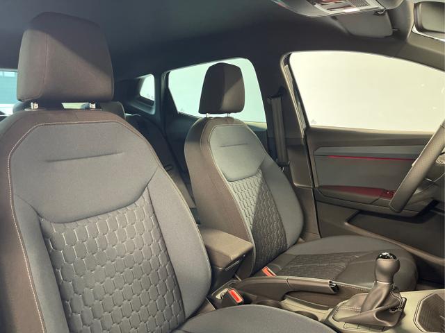 Seat / Ibiza / Schwarz / / / 95PS Kamera+ACC+GV5+App-Conect+Sitzheizung+ParkPilot hinten