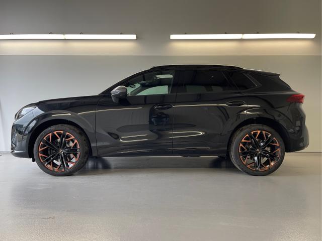 Cupra / Terramar / Schwarz / / / 265PS DSG 4Drive Sthz+Sennheiser+AHK+Alu20+Matrix+Pano+Navi