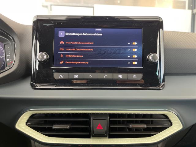 Seat Ibiza Style 80PS Voll-LED+Kessy+PDC+Alarm+Sitzheizung+Kamera+App-Connect 