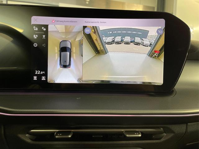 Audi Q3 Sportback NEU TFSI 265 PS quattro S line Pano+TechPro+Matrix+AHK+HUD+Alu20+KlimaPlus+DCC+SONOS 