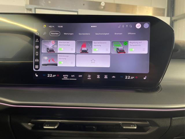 Audi Q3 Sportback NEU TFSI 265 PS quattro S line Pano+TechPro+Matrix+AHK+HUD+Alu20+KlimaPlus+DCC+SONOS 