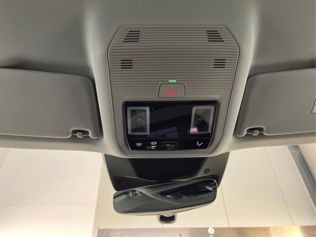  / / / / / 