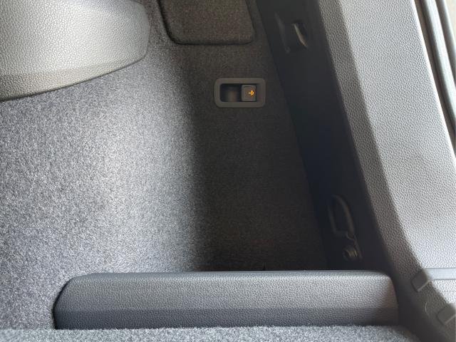  / / / / / 