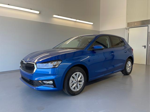Skoda Fabia - Selection 115PS DSG Kamera+PDCvohi+Alu15+AppConnect+Sitzheizung+Sunset+LED