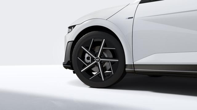 Hyundai IONIQ 5 N Line 84 kWh HeadUp+Matrix+Alu20+Navi+eHeck+SideAssist+Kamera+SmartKey 