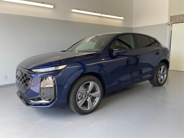 Audi Q3 - Sportback NEU TFSI quattro S line Tech+AHK+Alu19+LEDplus+KlimaPlus+ExtSchwarz