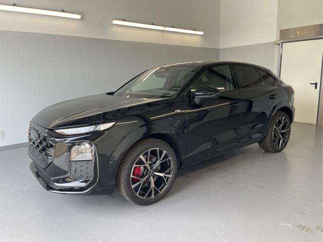 Audi Q3 - Sportback NEU TFSI quattro S line Pano+TechPro+Matrix+AHK+HUD+Alu20+KlimaPlus+DCC+SONOS