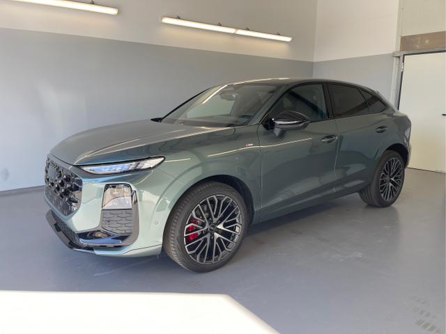 Audi Q3 - Sportback NEU TFSI 265 PS quattro S line Pano+TechPro+Matrix+AHK+HUD+Alu20+KlimaPlus+DCC+SONOS