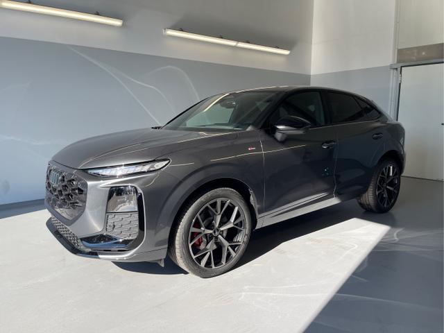 KFZ (Lager) Audi Q3 Sportback - NEU TDI quattro S line Pano TechPro Matrix AHK HUD Alu20 KlimaPlus DCC SONOS