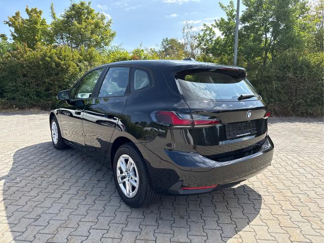 BMW / 2er Active Tourer / Schwarz / / / 