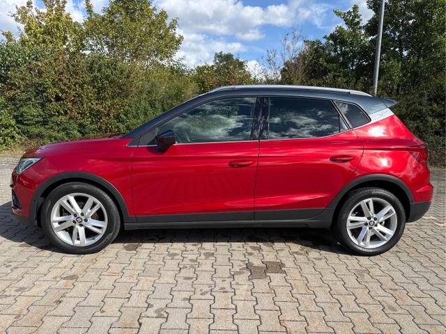 Seat / Arona / Rot / / / Arona 1.0 TSI FR