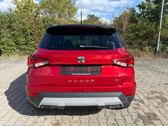 Seat / Arona / Rot / / / Arona 1.0 TSI FR