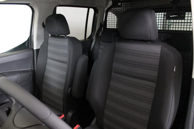 Opel Combo Life Ultimate 1.5 Diesel 8-Gang-Automatikgetriebe 