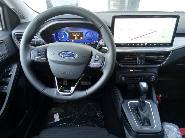 Ford Focus Turnier Titanium X 1.0 EcoBoost Hybrid 