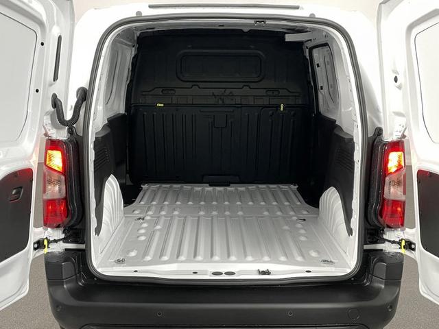 Opel Combo Cargo L1 mit erhöhter Nutzlast 1.5 Diesel 6-Gang 