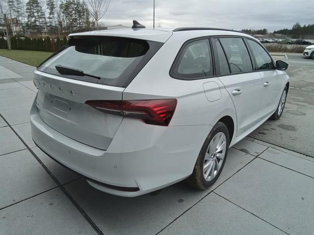 Skoda Octavia Combi Selection 1.5 TSI mHEV 7-Gang-DSG 