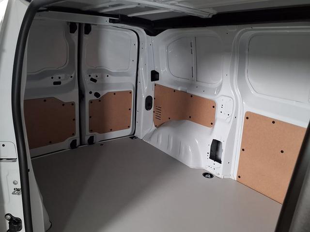 Opel Vivaro Cargo M 2.0 BlueHDi 180 8-Gang Automatik 