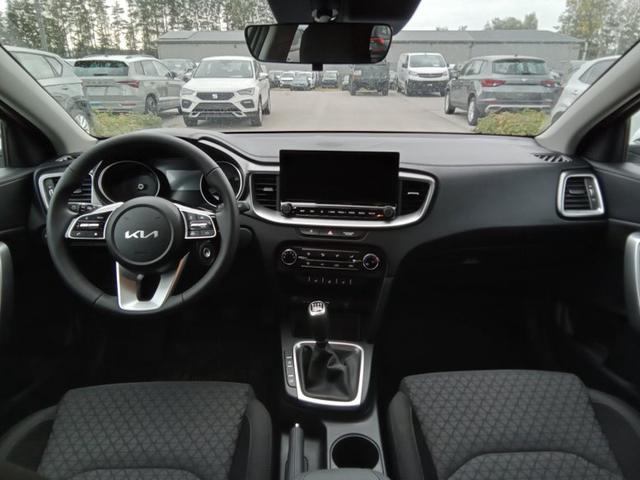 Kia Ceed Sportswagon Silver 1.5 T-GDI 6-Gang 