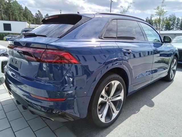 Audi Q8 S line 55 TFSIe 8-Gang tiptronic quattro 