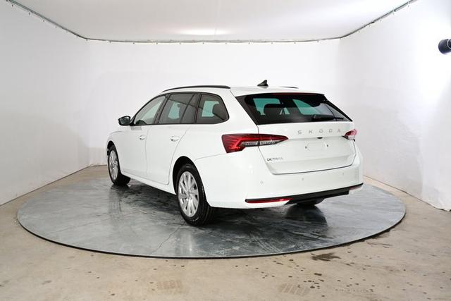 Skoda Octavia Combi Selection 1.5 TSI mHEV 7-Gang-DSG 