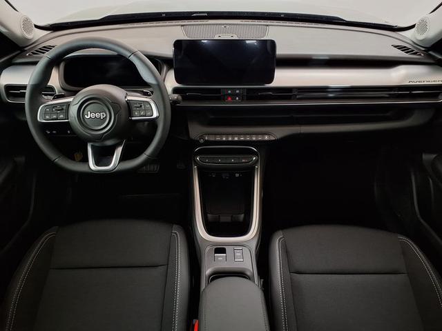 Jeep Avenger Altitude 1.2 E-Hybrid 6-Stufen-DCT 