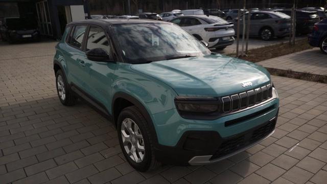 Jeep Avenger Altitude 1.2 E-Hybrid 6-Stufen-DCT 