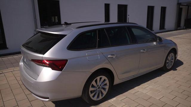 Skoda Octavia Combi Selection 2.0 TDI 7-Gang-DSG 