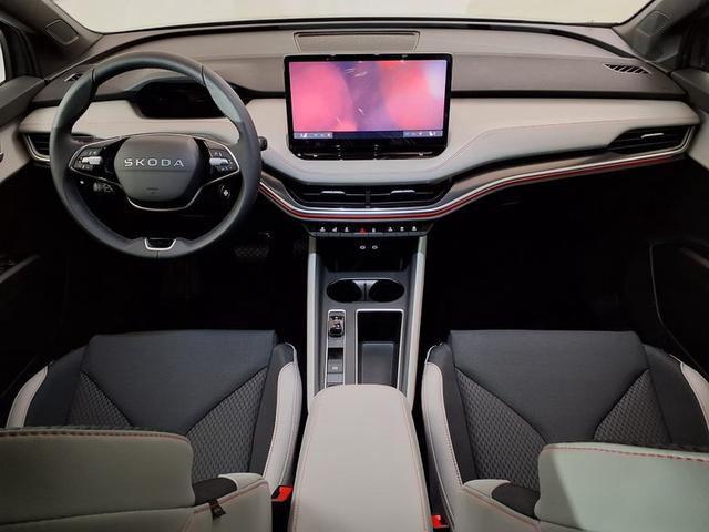 Skoda Elroq 85 82 kWh Batterie Elektromotor 1-Gang-Automatik 
