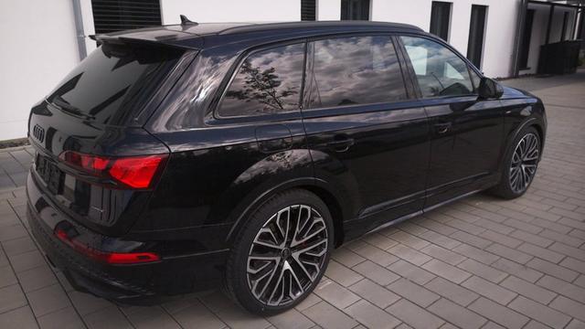 Audi Q7 S line 60 TFSI e 8-Gang tiptronic quattro 