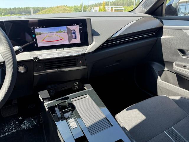 Opel Astra GS 1.2 Turbo 8-Gang Automatikgetriebe 