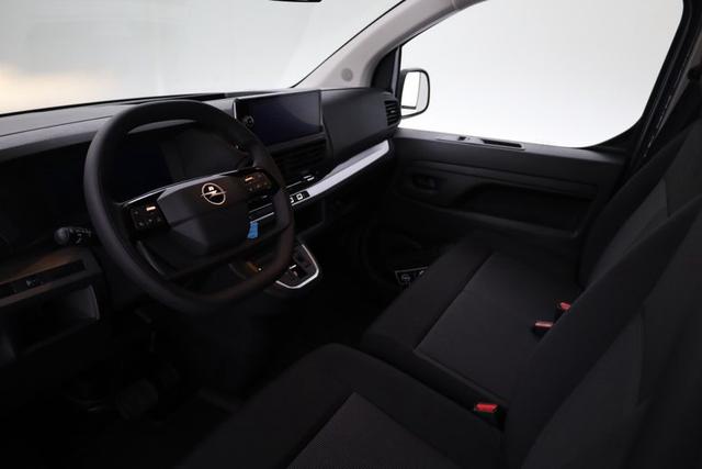 Opel Vivaro Kombi 9-Sitzer Lang 2.0 Diesel 8-Gang Automatikgetriebe 