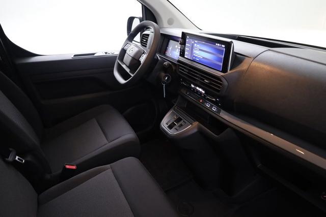Opel Vivaro Kombi 9-Sitzer Lang 2.0 Diesel 8-Gang Automatikgetriebe 