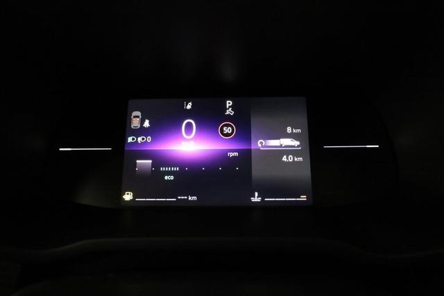 Opel Vivaro Kombi 9-Sitzer Lang 2.0 Diesel 8-Gang Automatikgetriebe 