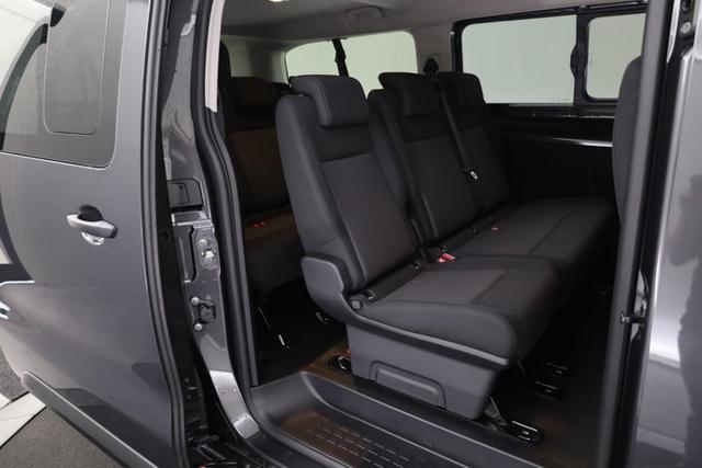 Opel Vivaro Kombi 9-Sitzer Lang 2.0 Diesel 8-Gang Automatikgetriebe 