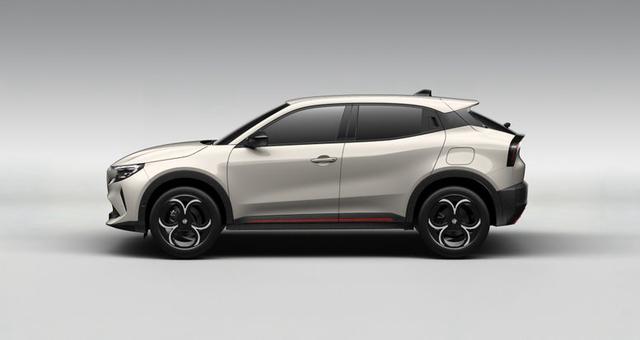 Alfa Romeo Junior IBRIDA SPECIALE 1.2 MHEV 6-Gang-eDCT 