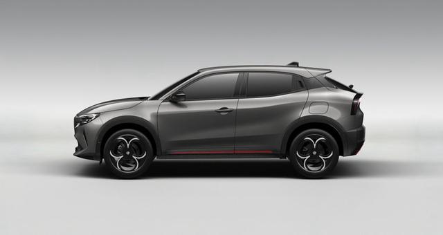 Alfa Romeo Junior IBRIDA SPECIALE 1.2 MHEV 6-Gang-eDCT 