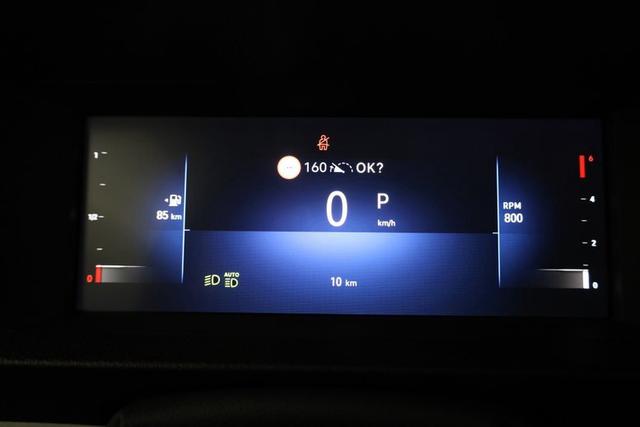 Opel Vivaro Kombi 9-Sitzer Lang 2.0 Diesel 8-Gang Automatikgetriebe 