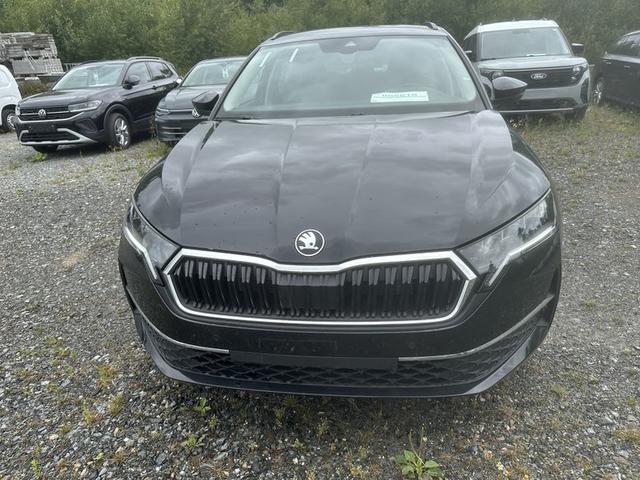 Skoda Octavia Combi Business 1.5 TSI mHEV 7-Gang-DSG 