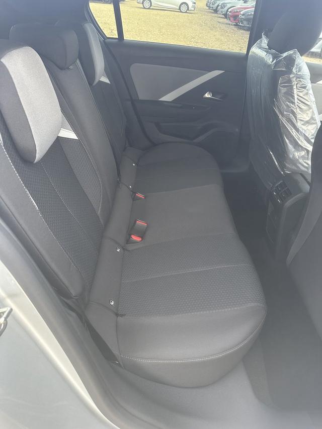 Opel Astra Edition 1.2 Turbo 6-Gang 
