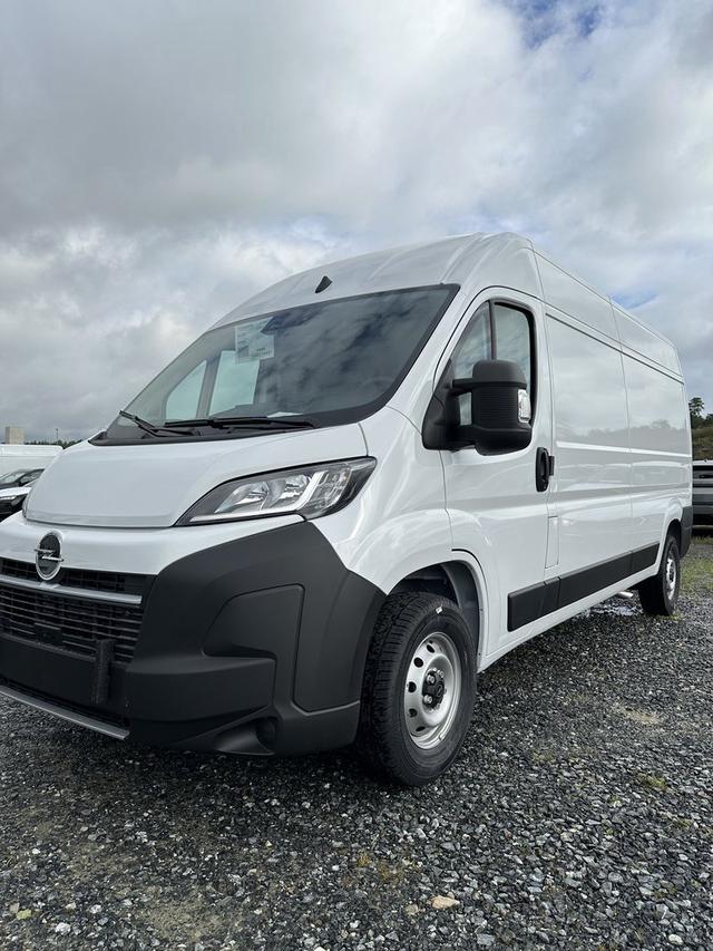 Opel Movano - Cargo Kastenwagen verblecht L3H2 3.5t 2.2 BlueHDi 140 6-Gang