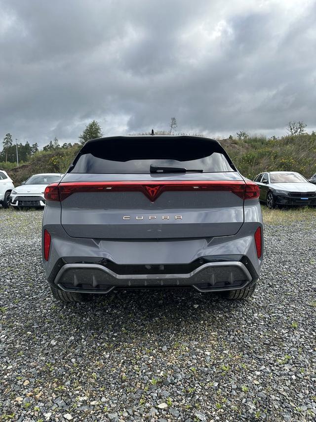 Cupra Terramar ⁭⁭⁭⁭ 1.5 eTSI 7-Gang-DSG 
