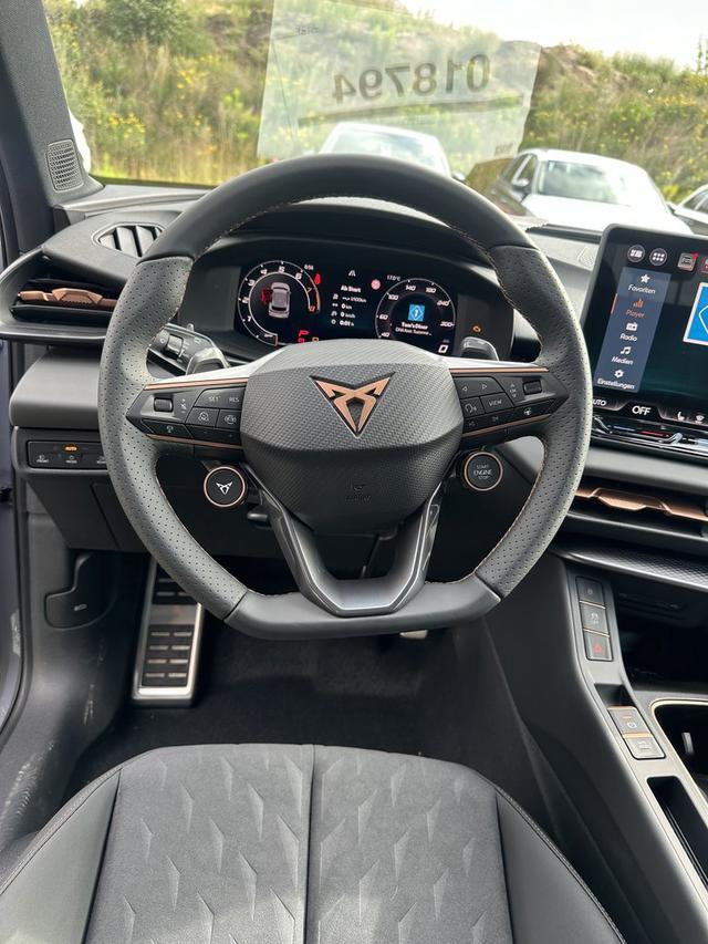 Cupra Terramar ⁭⁭⁭⁭ 1.5 eTSI 7-Gang-DSG 